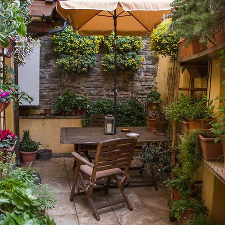 Residenza Fra Le Torri - Charme & Art Gallery Home أريتسو المظهر الخارجي الصورة