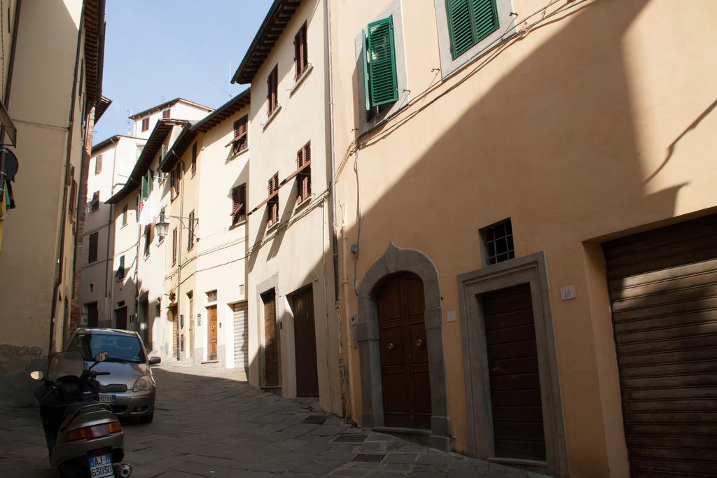 Residenza Fra Le Torri - Charme & Art Gallery Home أريتسو المظهر الخارجي الصورة