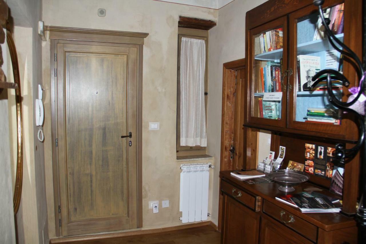Residenza Fra Le Torri - Charme & Art Gallery Home أريتسو المظهر الخارجي الصورة